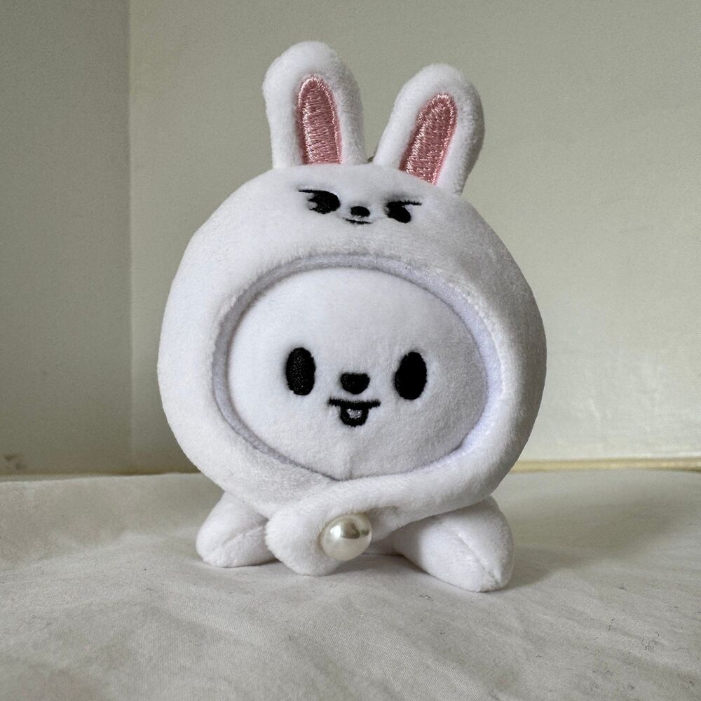 Lee Know Leebit Skzoo Lying Keychain Plush